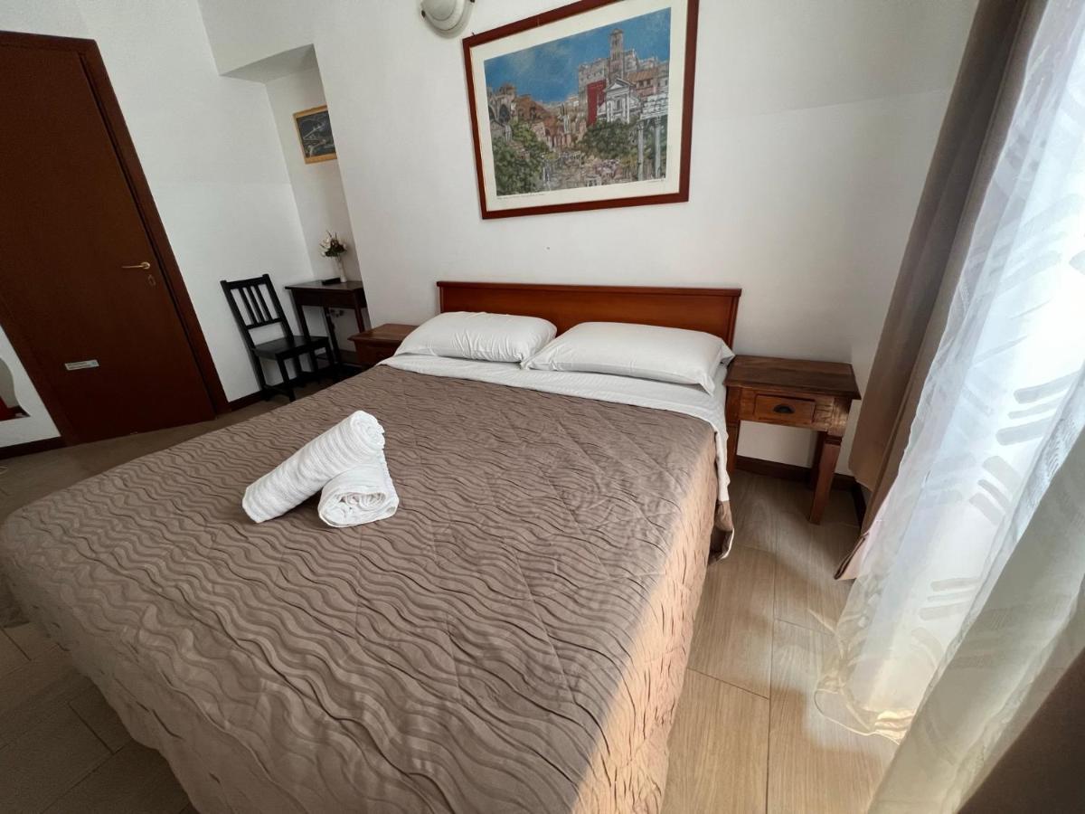 Booking Inn Settembre 95 Roma Dış mekan fotoğraf
