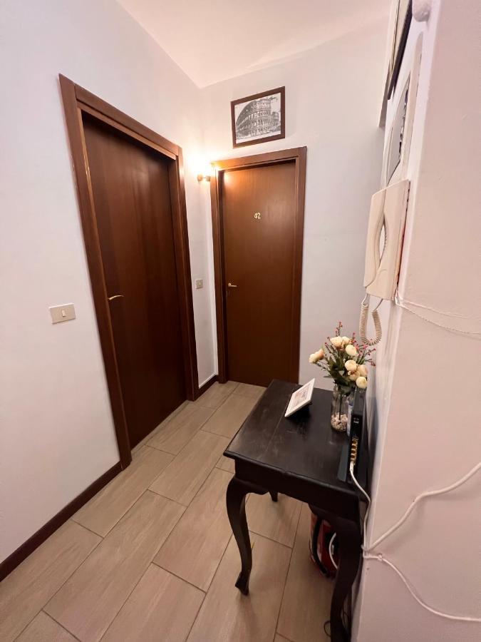 Booking Inn Settembre 95 Roma Dış mekan fotoğraf