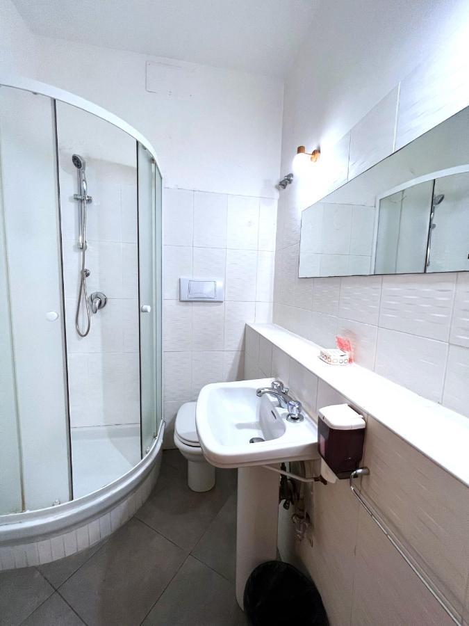 Booking Inn Settembre 95 Roma Dış mekan fotoğraf