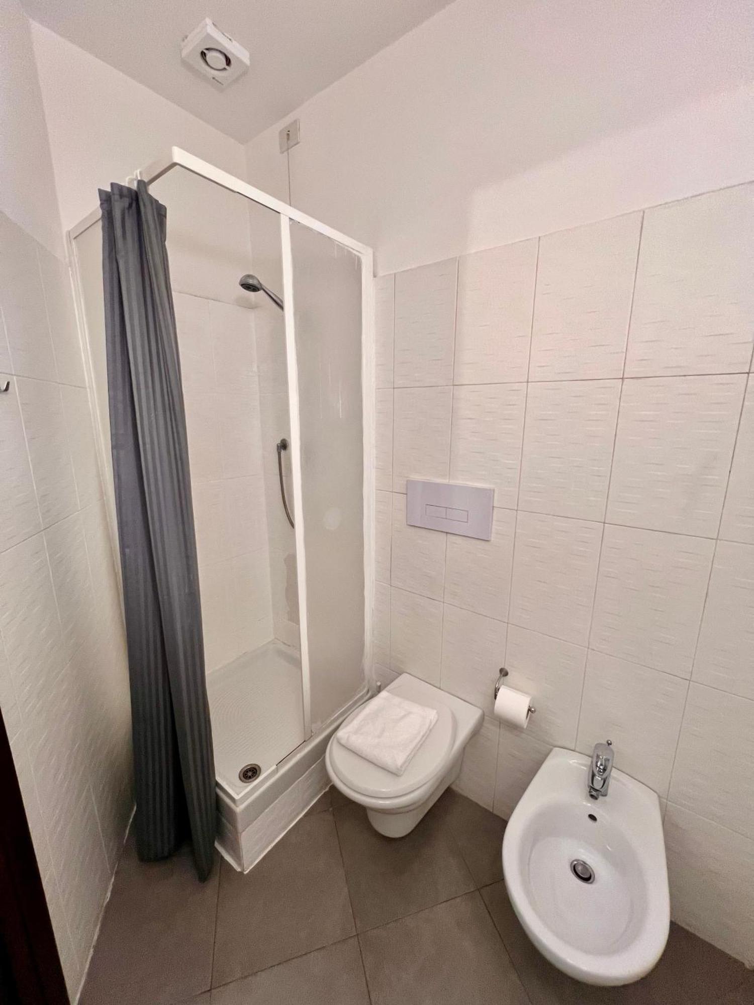 Booking Inn Settembre 95 Roma Dış mekan fotoğraf